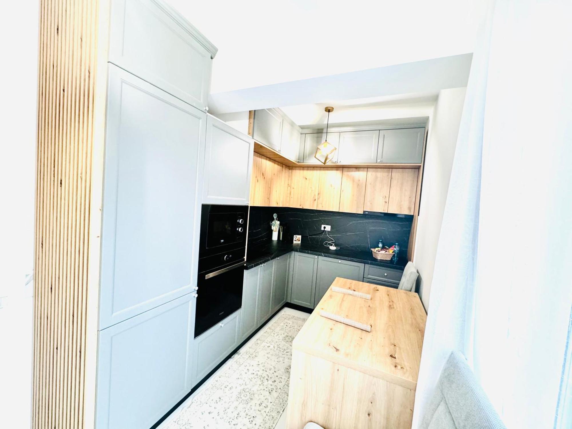 Luxury Apartment Sinuhe Brasov Ngoại thất bức ảnh